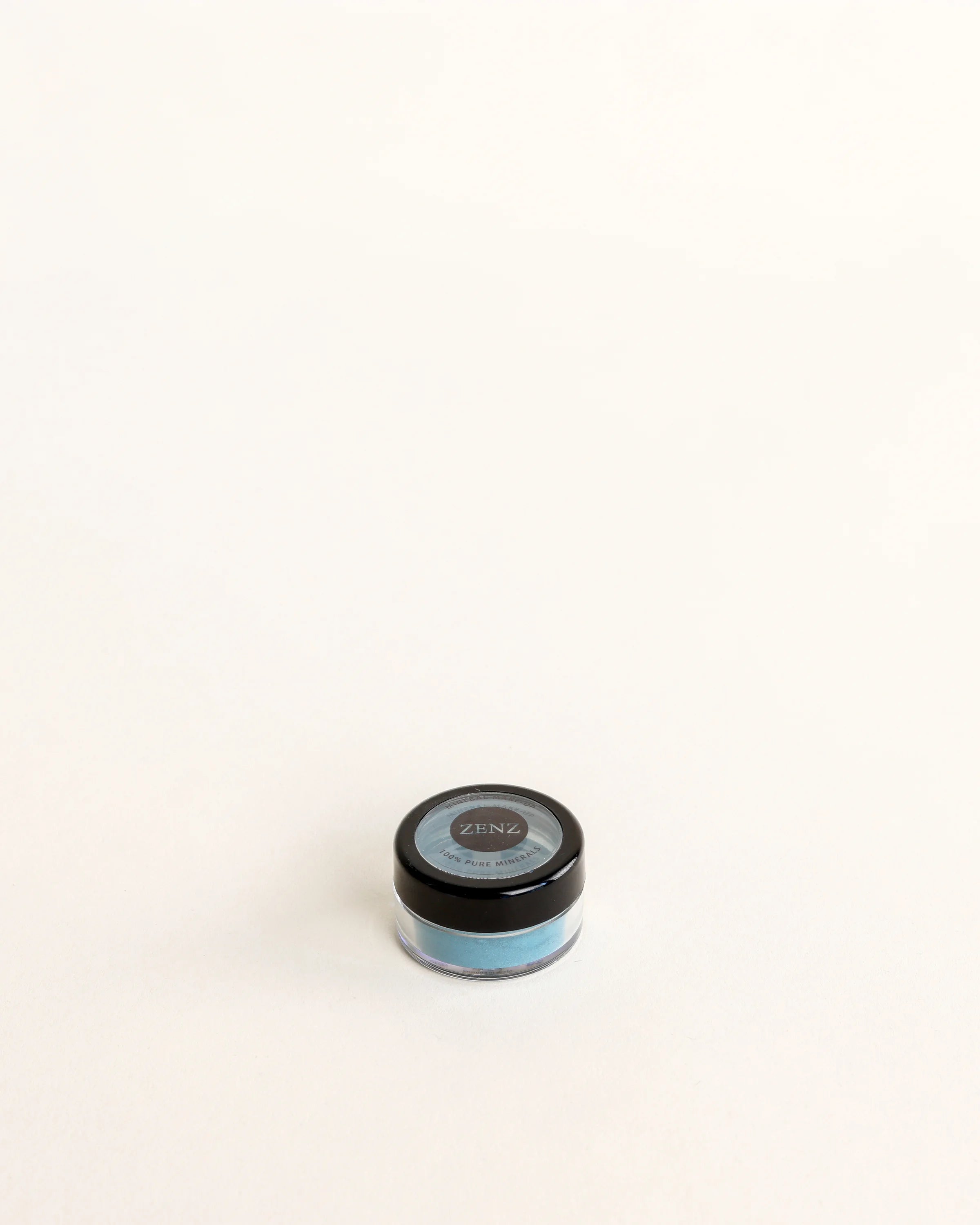 Mineral Eyeshadow Olga no. 55, turquoise