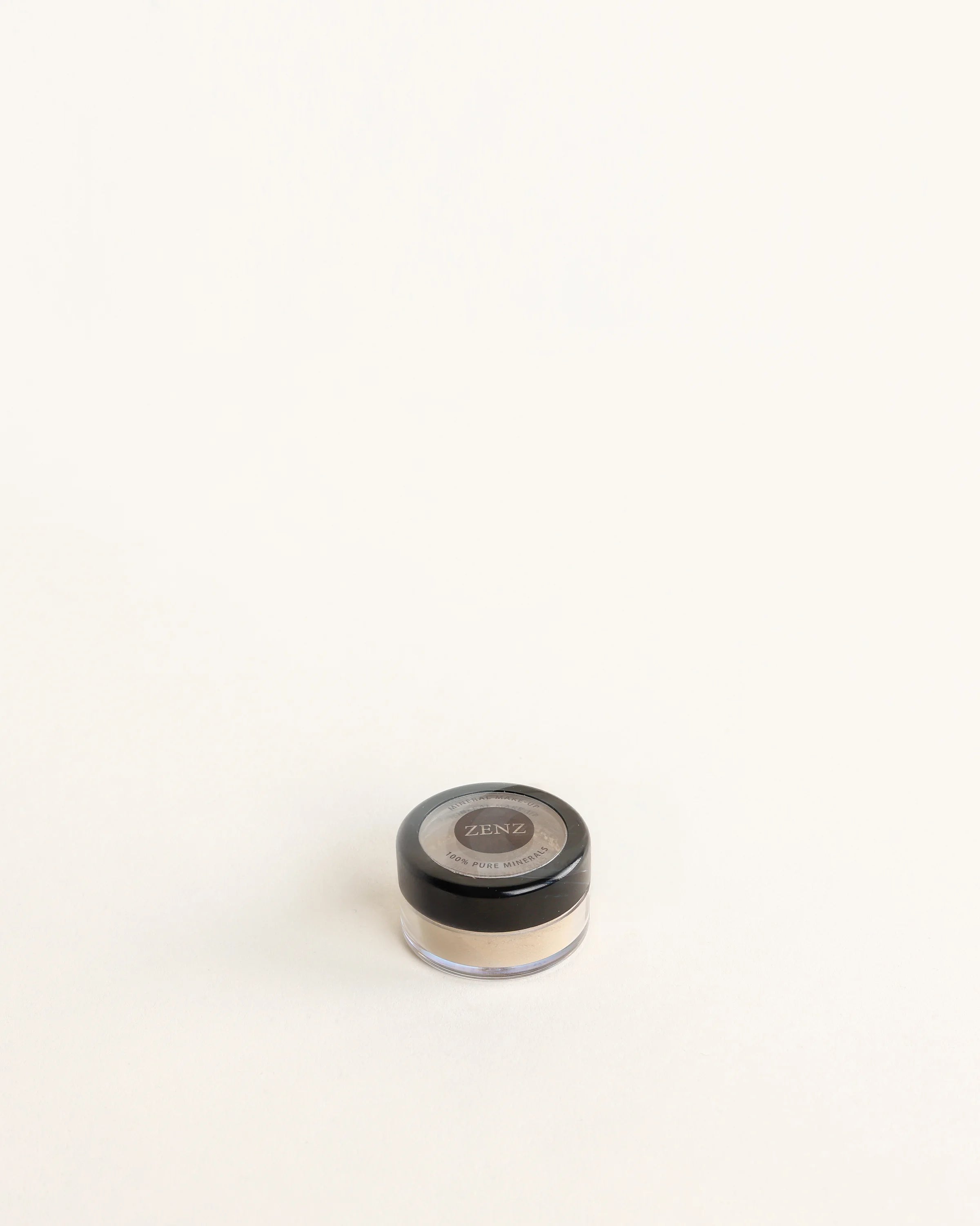 Mineral Eyeshadow Celeste no. 59, gold